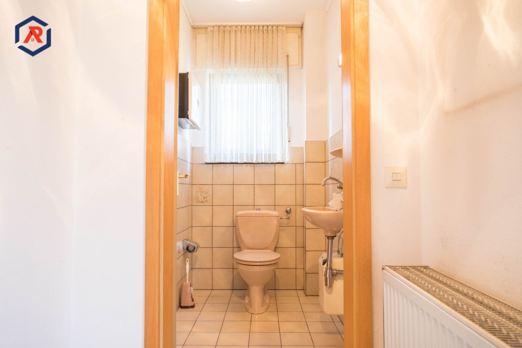 Gäste-WC/Garderobe