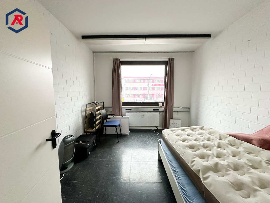 Büro 5