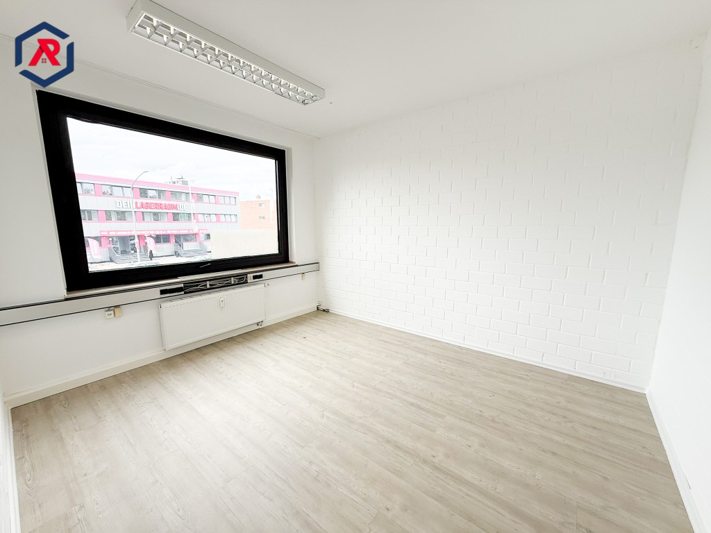 Büro 4