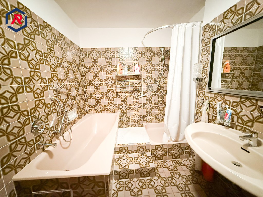 Wannen- und Duschbad